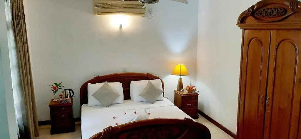 Ocean Beauty Hotel Negombo 0*,  Sri Lanka